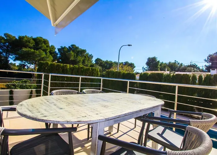 Villa Soleado Con Piscina, Wifi Y A/c