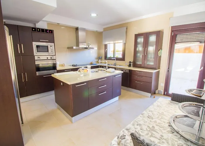 Soleado Con Piscina, Wifi Y A/c * Cala Ratjada (Mallorca)